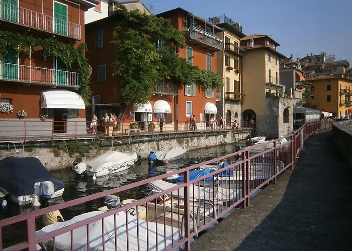 Casa In Riva Al Nyaraló *