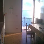 Feriehus Casa In Riva Al Varenna