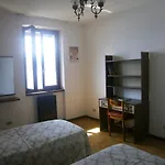 Casa In Riva Al ורנה