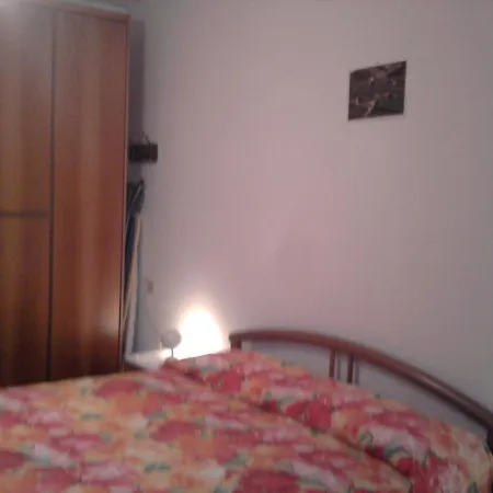 Casa In Riva Al * ヴァレンナ