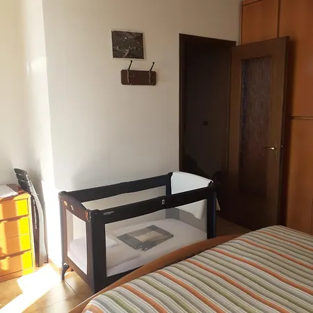 Casa In Riva Al Hébergement de vacances *